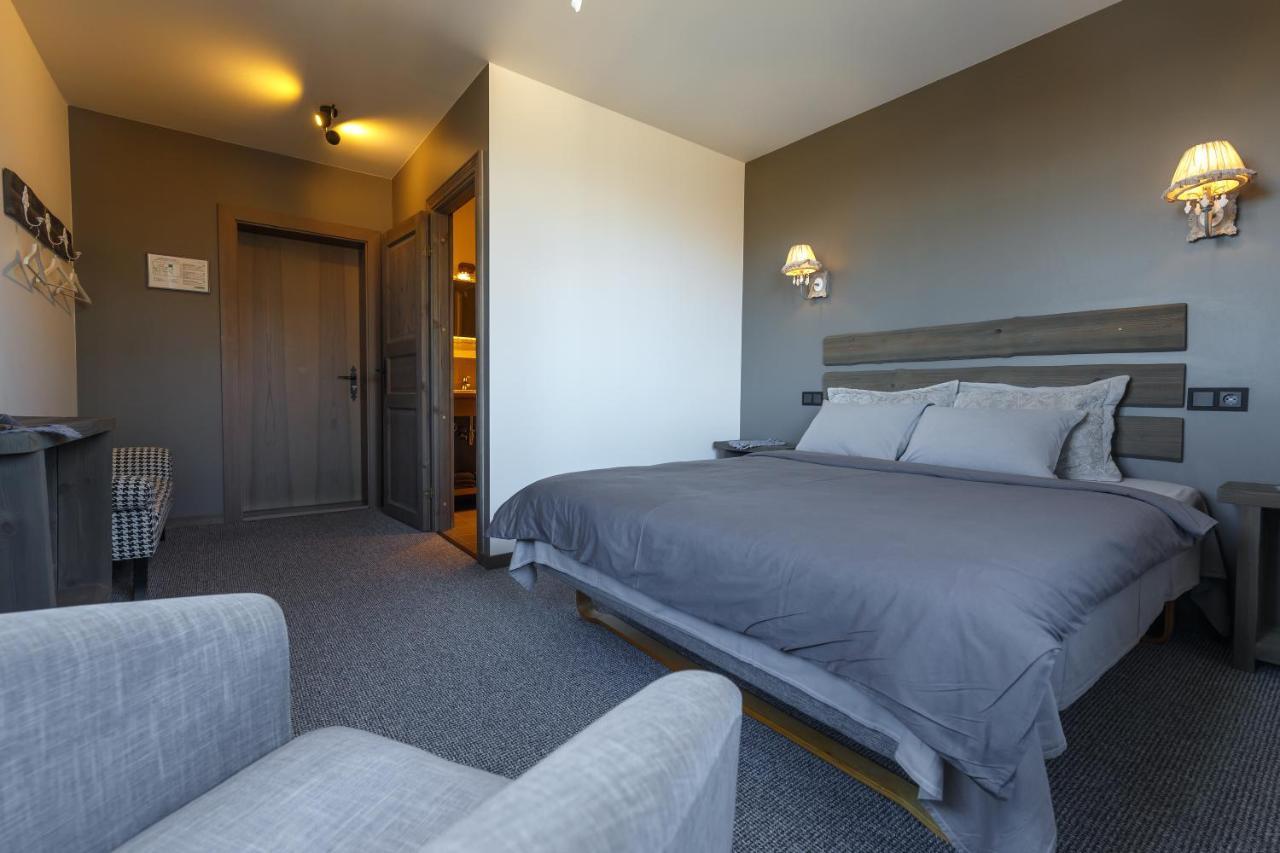 Plavas Hotel Ainazi Ngoại thất bức ảnh